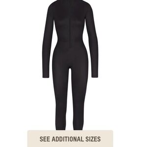 NWT SKIMS All In One Shine Mockneck Long Sleeve Onesie catsuit Jumpsuit XS Black